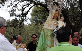 Trillo celebró San Isidro en la renovada Ermita de la Virgen del Campo