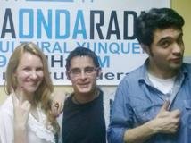 El cantante turolense David Sancho visita la emisora de Onda Radio Yunquera