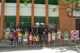 Los niños de la ludoteca de verano de Cifuentes conocen la labor de la Guardia Civil