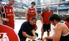 Pepe Peinado entrenará un año más al Alza Basket de Azuqueca