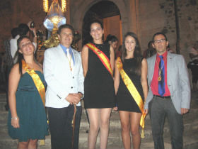 Yunquera corona a la reina y damas de sus fiestas patronales 2013