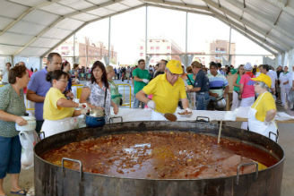 El concejal de Fiestas de Azuqueca destaca la “participación masiva” en las actividades del programa