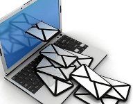 ¿Puede la empresa examinar mi e-mail? 