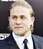 Charlie Hunnam no será Grey 