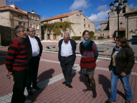 Ana Guarinos visita las obras realizadas en Ciruelos del Pinar