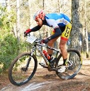 El trillano Rafa Revuelta culmina una temporada magnífica en la disciplina de Mountain Bike
