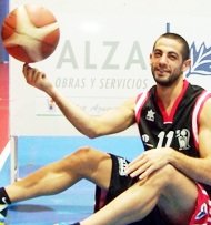 Alza Basket Azuqueca 80 EuroColegio Casvi 79, Rojas muestra la grandeza del basket