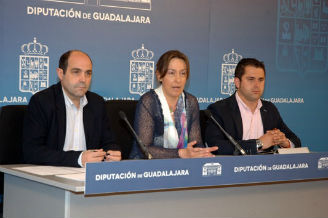 La presidenta de la Diputación anuncia nuevas inversiones en turismo e infraestructuras para la provincia