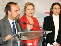 El PSOE propone planes de empleo como los que está aplicando donde gobierna