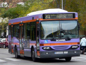 Los trabajadores y la empresa de autobuses urbanos de Guadalajara firman un convenio para dos años