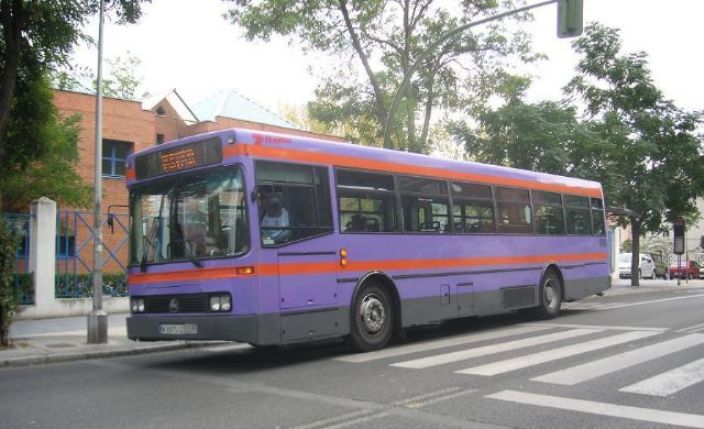 El número de viajeros de los autobuses urbanos aumentó de abril a septiembre 