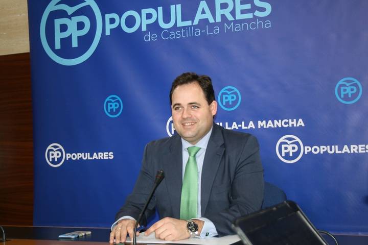 Núñez denuncia “el caos sanitario por la falta de gestión y previsión de Page y las derivaciones masivas a la privada”