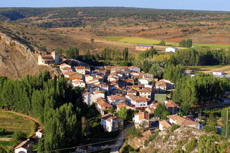 El pueblo de Abánades sufre una de sus peores noches con robos y saqueos en naves, casas, bares y 