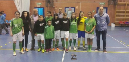 Las chicas del Alovera "B", ¡¡campeonas de la I Copa Diputación de Futsal Femenino!!
